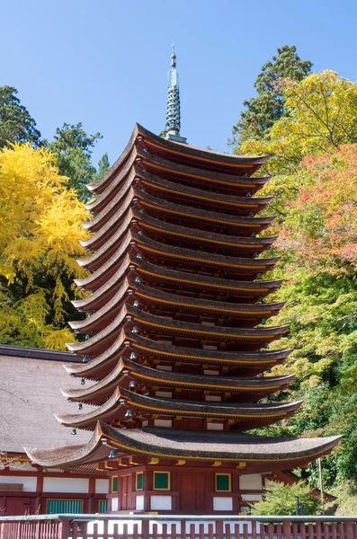 Tanzan-templom, a nara (prefektúrák), a japán hagyományos templomok és a szentélyek — Stock Fotó