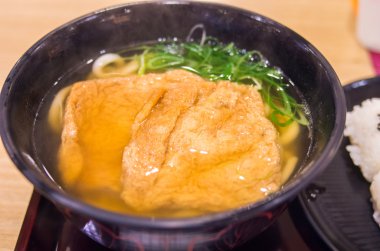Kitsune udon, Japon yemekleri