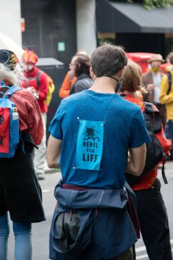 Londra, Birleşik Krallık, 21 Ağustos 2021: - Londra 'nın merkezinde bir protestoya katılan Soykırım İsyanı üyeleri