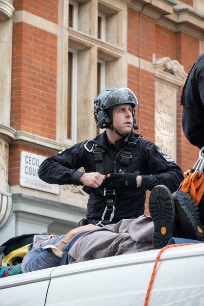 Londres Reino Unido Agosto 2021 Manifestante Rebelión Contra Extinción Arrestado — Foto de Stock