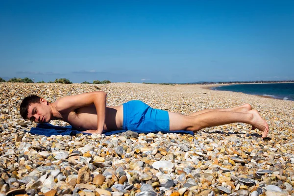 Year Old Caucasian Teenage Boy Doing Press Ups Stony Beach — Stock Photo, Image