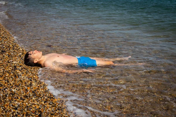 Year Old Caucasian Shirtless Teenage Boy Laying Surf — Stock Photo, Image
