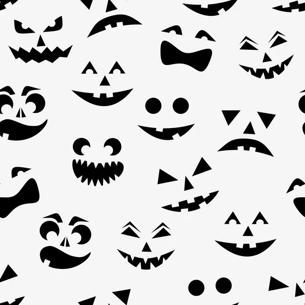 Naadloze patroon met zwarte Halloween pompoenen gesneden gezichten silhouetten op witte achtergrond. — Stockvector