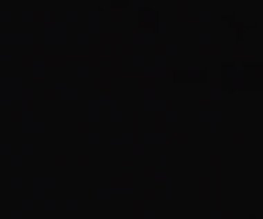 Doğal anamorfik mavi ışıklandırması olan kusursuz bir döngü olan teknolojik mavi optik lens parlıyor..