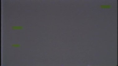 Arıza gürültü statik televizyon VFX paketi. Görsel video efektleri arkaplan çizgileri, TV ekranı gürültü arızası efekti. Video arkaplanı, görüntü düzenleme, giriş ve logo için geçiş efekti ses ile ortaya çıkar.