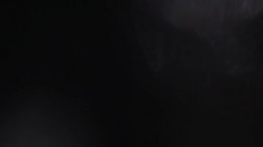 Optik mercek patlaması, Işık sızıntısı, Stüdyo patlaması.