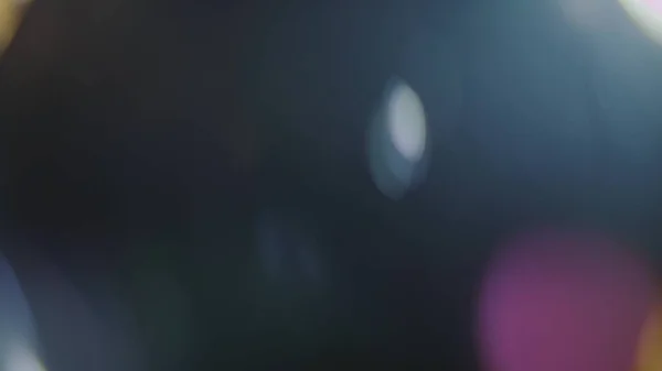 Teknolojik mavi optik lens, doğal anamorfik mavi ışıklandırması olan kusursuz bir döngü. 4K hareket grafikleri için harika.