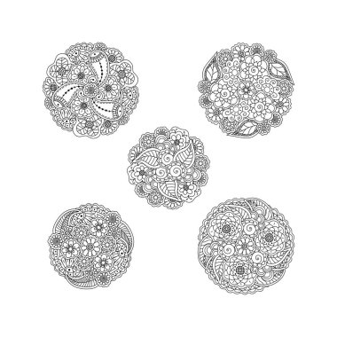 Beş dekoratif siyah mandaladan oluşan vektör seti, desenli tasarım elementi. Yetişkinler için boyama kitabı sayfası stres önleyici.
