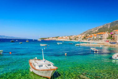 Kasaba Bol yaz waterfront.