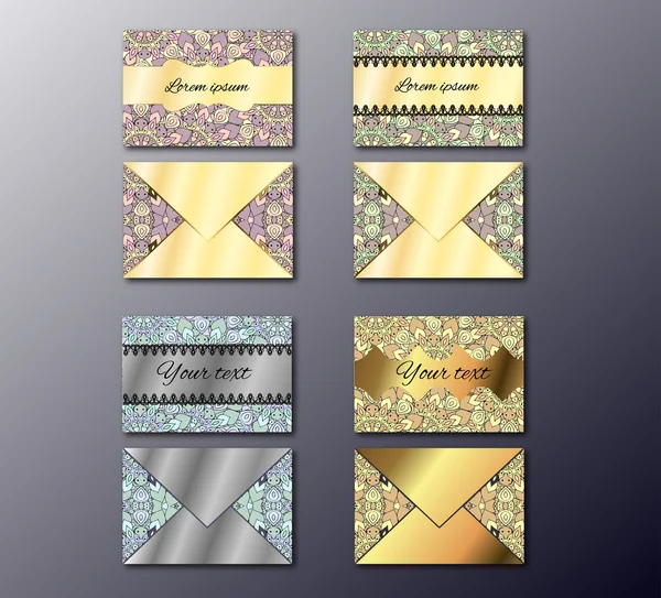 Conjunto de modelos de envelope. Convite brilhante para a celebração do casamento. Variantes de design em estilo oriental folhetos e convites — Vetor de Stock