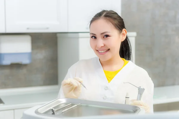 Portrait of a dentist in the office — Stock Photo, Image