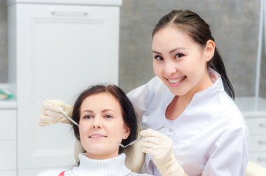 Açık ağız ile Bayan hasta