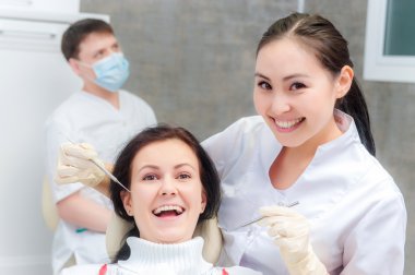 Açık ağız ile Bayan hasta