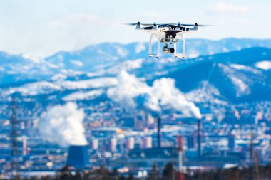Ulan Ude, Rusya-5 Mart 2016: fotoğraf çeker Hovering drone