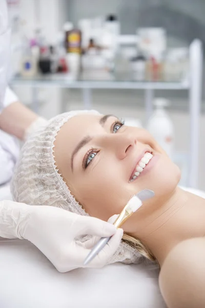Professional cosmetological care — Stock Photo, Image