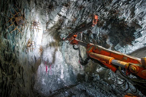 Minería de oro subterránea — Foto de Stock