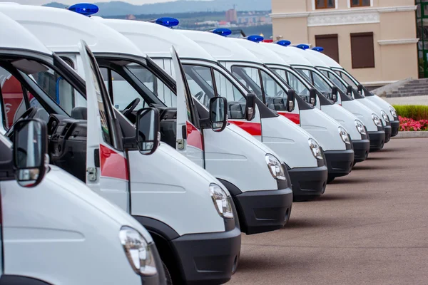 Doğrultusunda yeni Ambulanslar