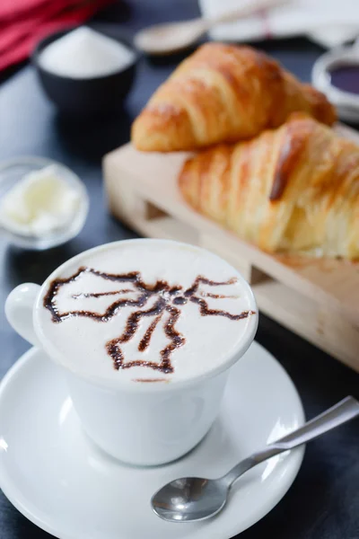 Frühstück Cappuccino Design - Weihnachtsblatt — Stockfoto