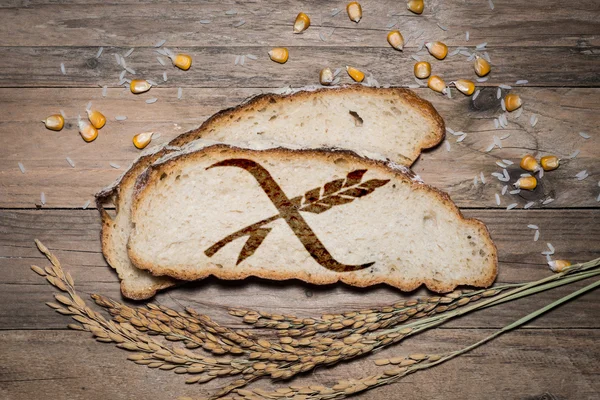Logo sin gluten a la parrilla en el pan — Foto de Stock
