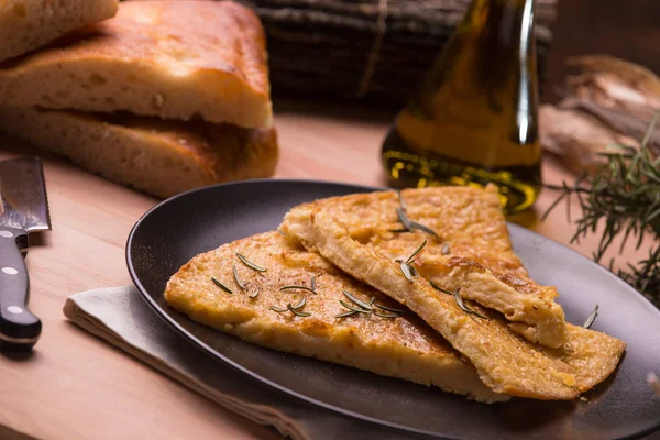 Farinata ligure chickpease focaccia — Zdjęcie stockowe