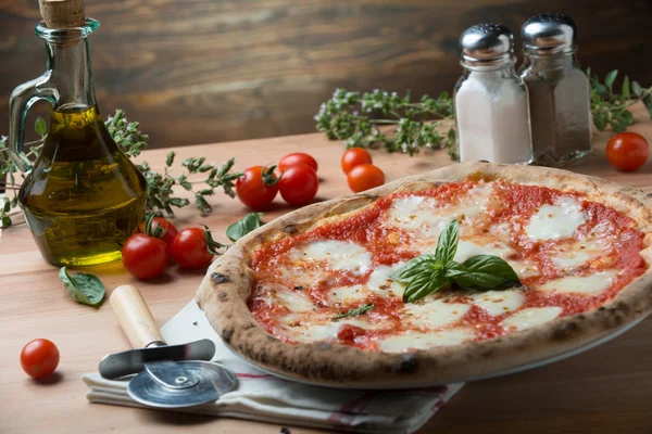Pizza Margherita Napoletana