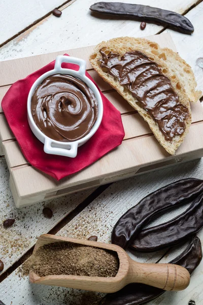 Üstten Görünüm carobs krem çikolata