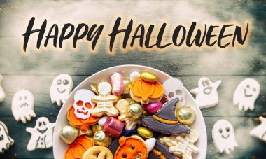 Bir kase çikolata ve şeker, Cadılar Bayramı Jack o Fener kurabiyeleri - Cadılar Bayramı kartı geçmişi