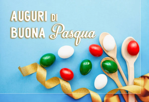 İtalyan kartıyla Mutlu Paskalya mesajları, İtalyan bayrağı renginde Paskalya yumurtaları - yeşil, beyaz, kırmızı