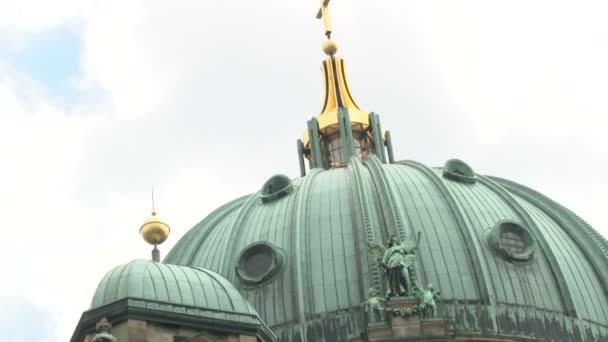 Crosses Statues Bas Reliefs Building Berlin Cathedral Museum Island Berlin — Stock Video