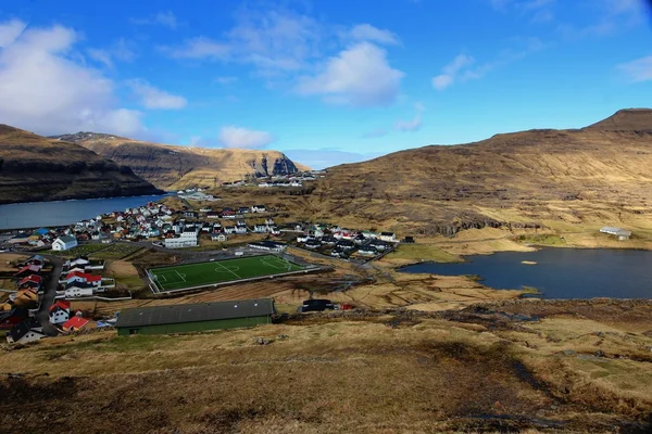 La naturaleza de las Islas Feroe en un día de verano — Foto de Stock