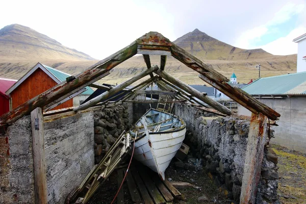 Sifat Kepulauan Faroe pada hari musim panas — Stok Foto