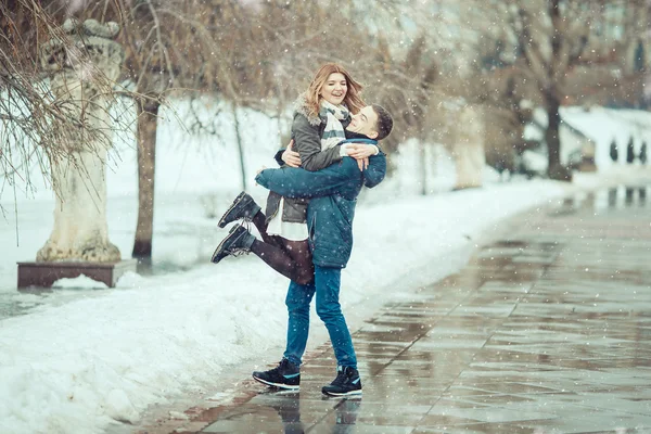 Vinter staden kärlek — Stockfoto