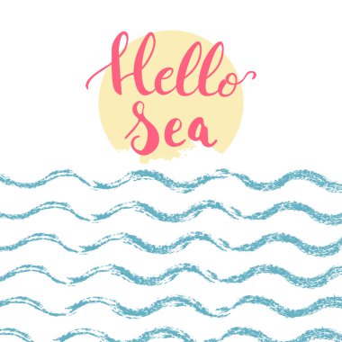 Merhaba Deniz fırçası el boyaması yazı cümlesi mavi dalgalar ve sarı güneş ile beyaz arka plan izole.