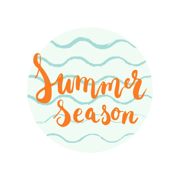 Hand drawn orange phrase Summer season on the colorful blue sea waves background. Hand lettering calligraphy greeting card or invitation for summer party template. Vector texture. — Stock Vector