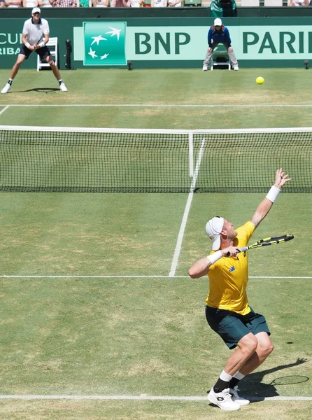 El tenista australiano Sam Groth durante la Copa Davis contra John Isner — Foto de Stock