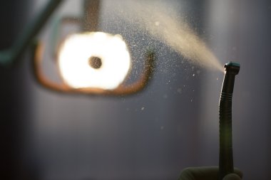 Diş hizmetleri ve manipülasyon