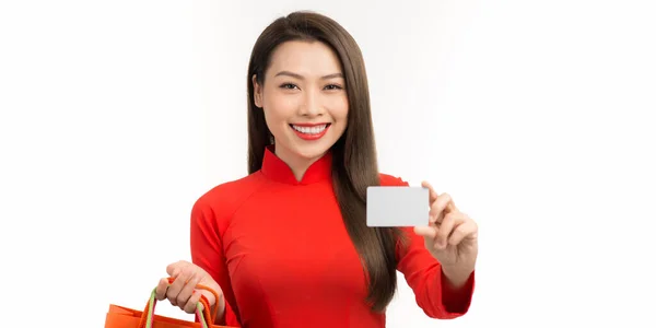 Mujer Asiática Dai Vestido Rojo Tradicional Sosteniendo Bolsa Compras Pagado — Foto de Stock