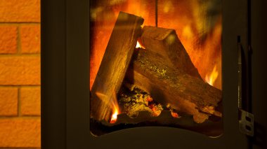 Ahşap yakma. Şömine odunları