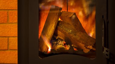 Ahşap yakma. Şömine odunları