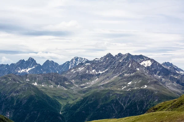 Una hermosa vista de los alpes austriacos — Foto de Stock