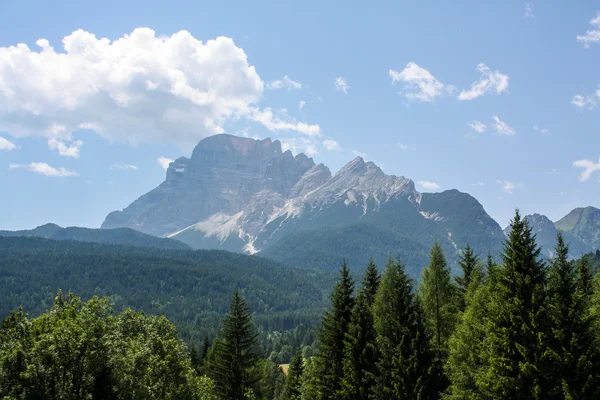 Uma bela vista dos alpes austríacos — Fotografia de Stock