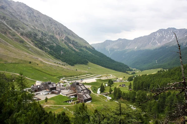 Une belle vue sur les Alpes autrichiennes — Photo