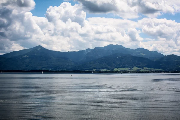 오스트리아 알프스의 아름 다운 산 호수 — 스톡 사진