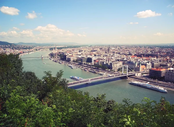 Paysage urbain de Budapest . — Photo