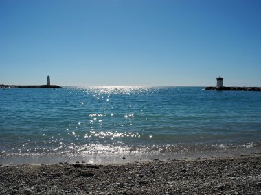 İki deniz feneri ve harika