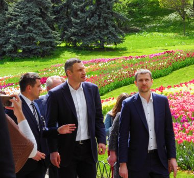 Belediye iş başında.