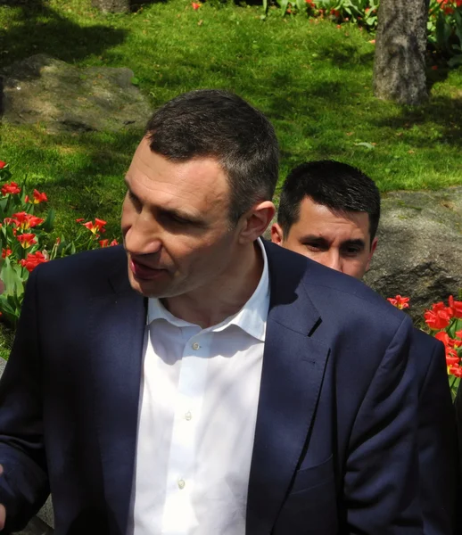 Belediye iş başında.