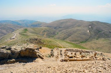 Türkiye'de Nemrut Dağı.