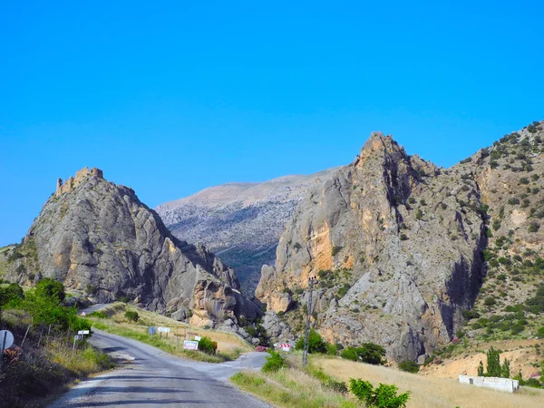 Dağ manzara Doğu Türkiye. — Stok fotoğraf