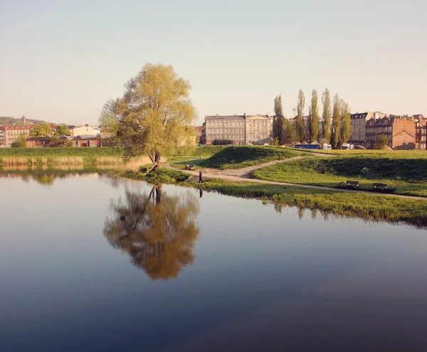 Krajina, řeka v Gdaňsku. — Stock fotografie